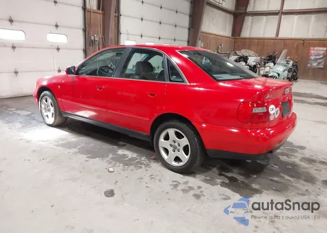 1998 Audi A4 2.8 z USA, uszkodzony, nr VIN WAUED28D6WA199472